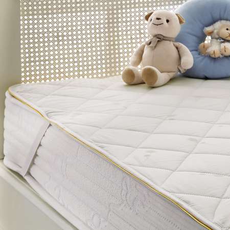 Наматрасник в кроватку Yatas Bedding для малышей 70x130 см Dacron Hollofil Allerban Baby
