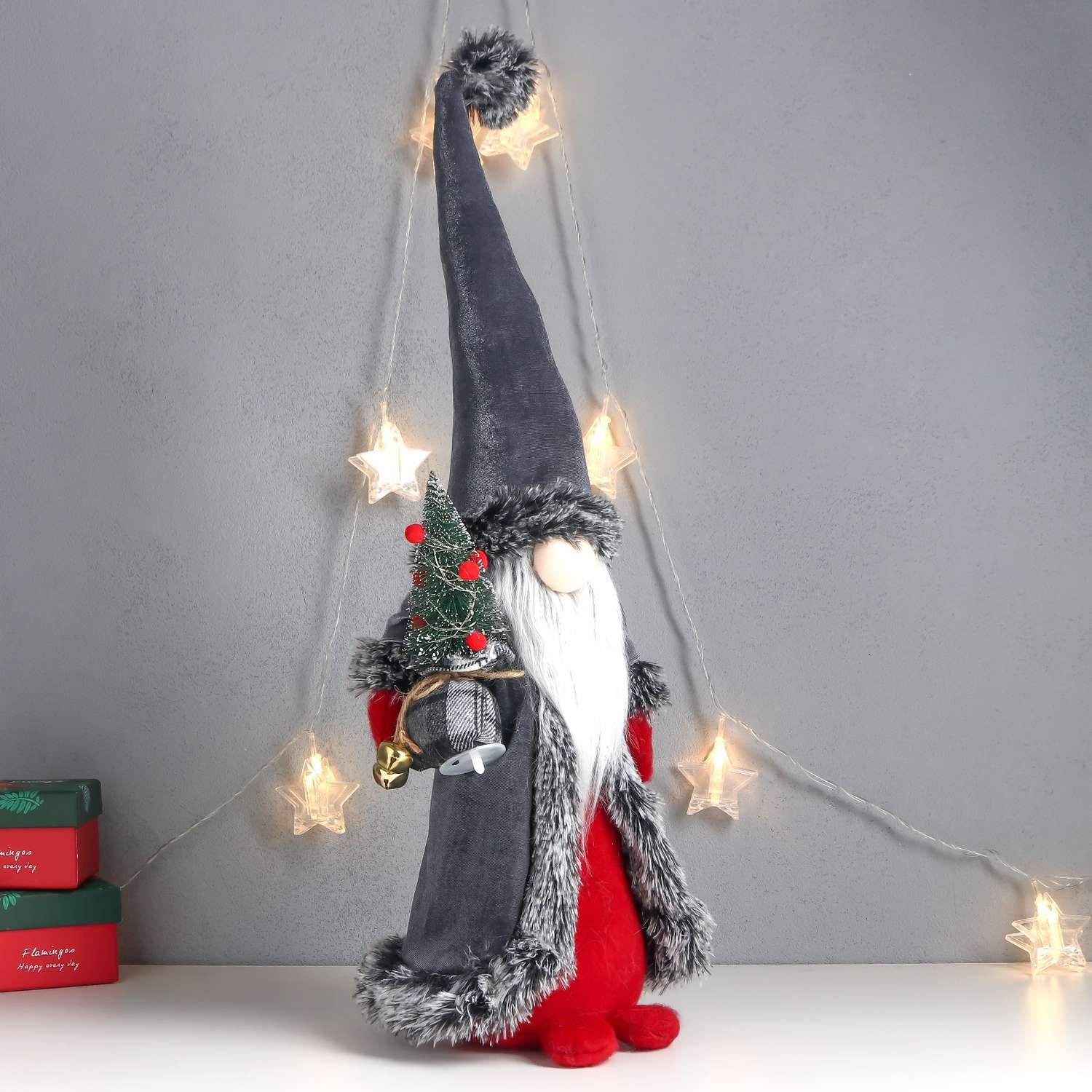 Кукла интерьерная Зимнее волшебство «Дед Мороз с ёлкой в мешке серая бархатная шуба» 51х18х18 см - фото 2
