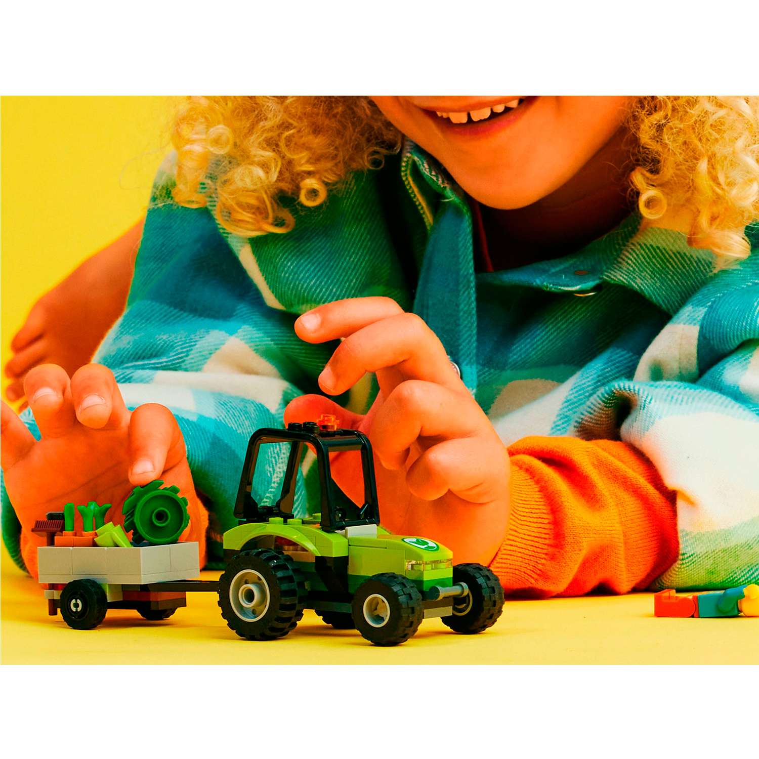Конструктор детский LEGO City Трактор для работ в парке 60390 - фото 4