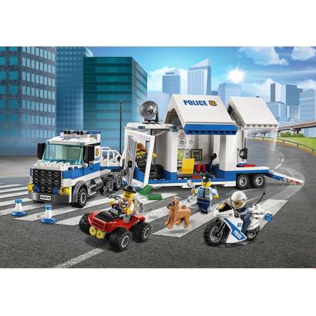 Конструктор LEGO City Police Мобильный командный центр (60139)