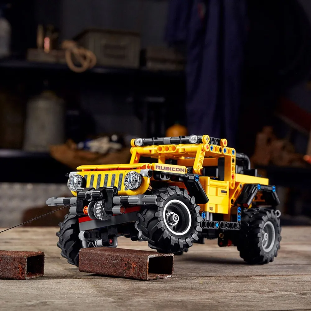 Конструктор LEGO Technic Jeep Wrangler 42122 - фото 5