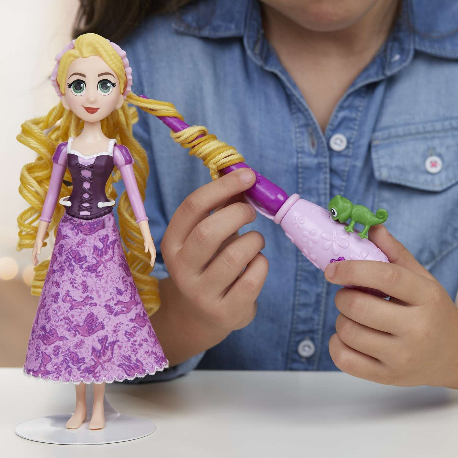 Кукла Princess Рапунцель и набор для укладки E0180EU4 - фото 5
