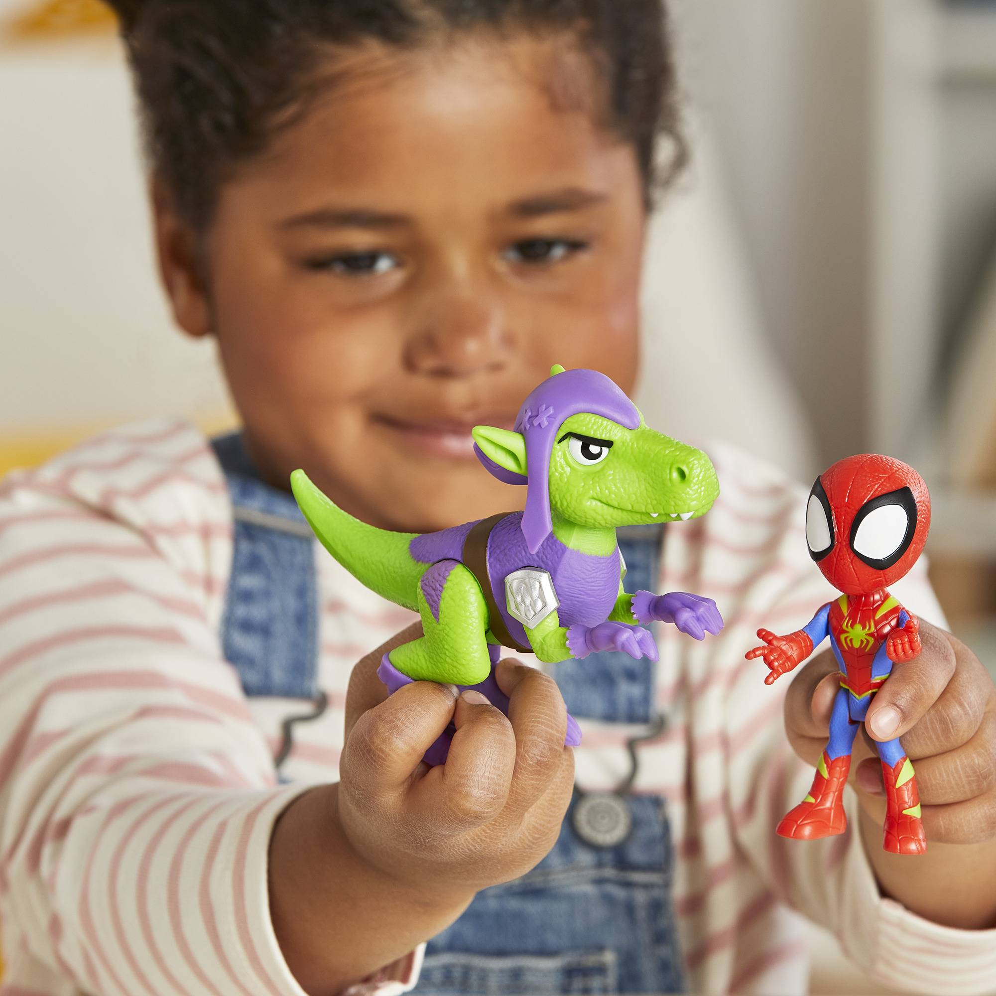 Фигурка Hasbro Spidey and Goblin Raptor 10 см - фото 7