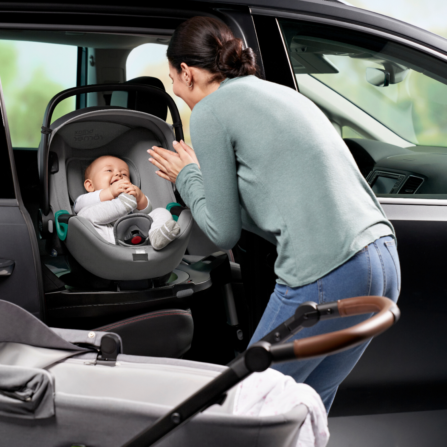 Детское автокресло Britax Roemer BABY-SAFE iSENSE Midnight Grey - фото 13