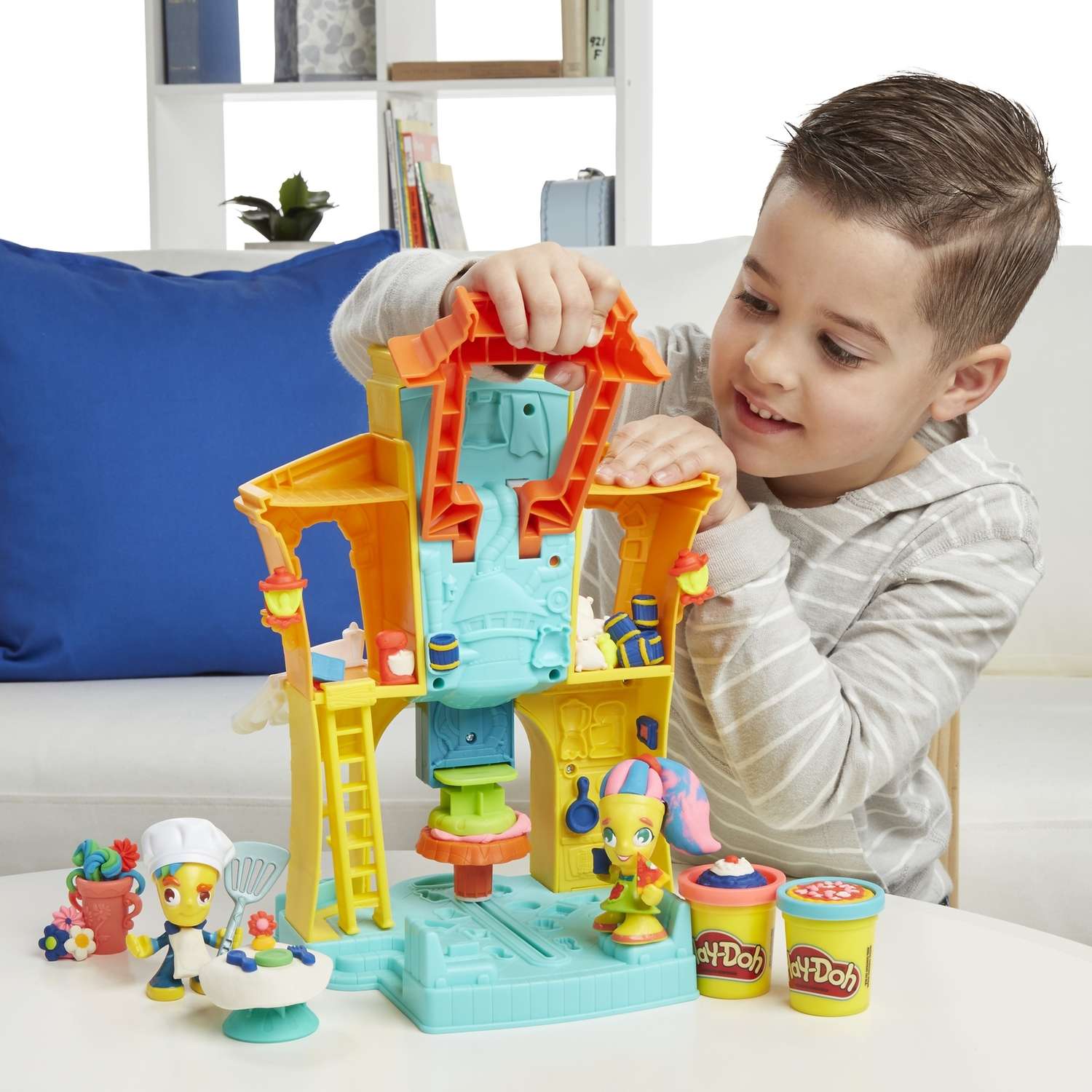 Набор Play-Doh Город. Главная улица - фото 6