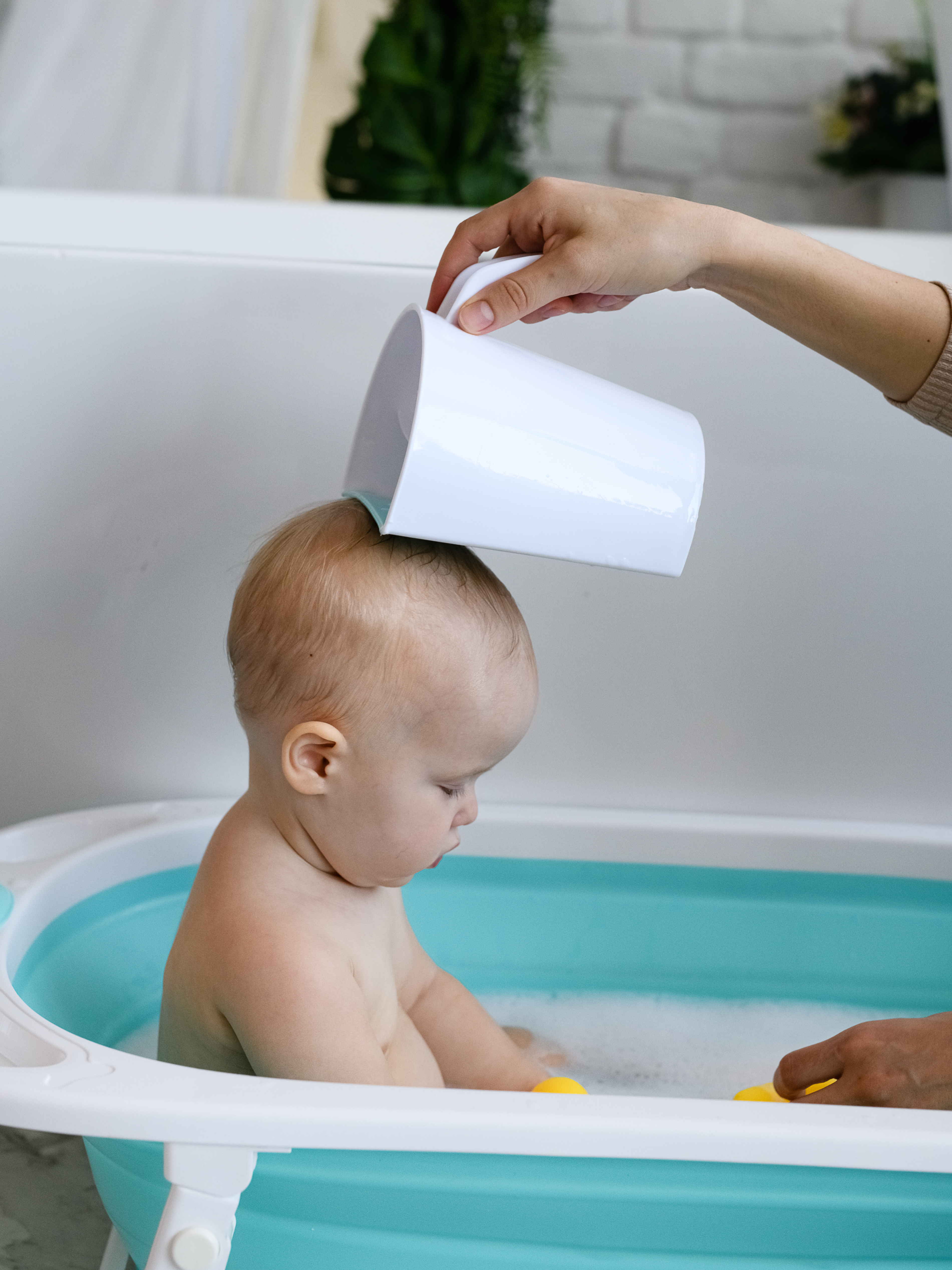 Ковш детский Miyoumi для купания и мытья головы - Mint - фото 14