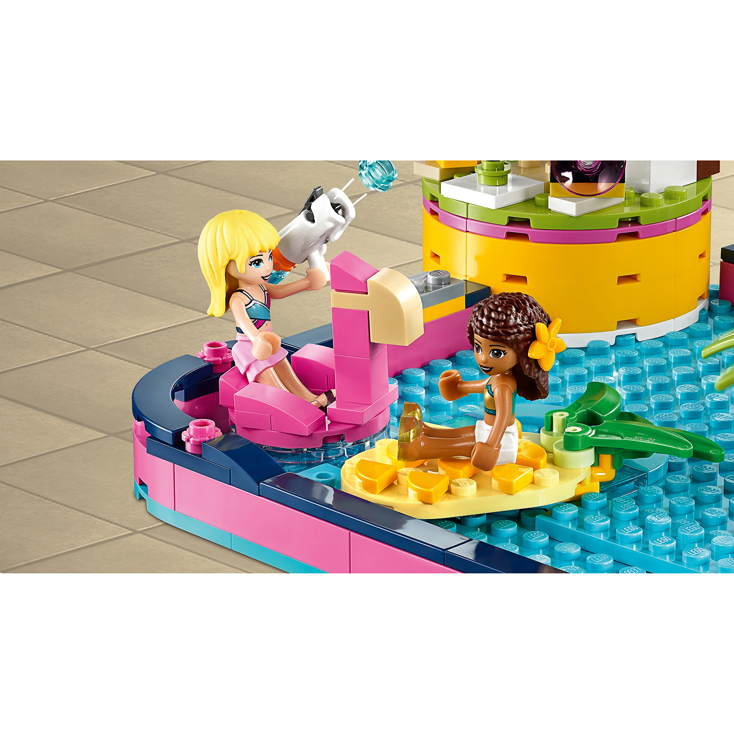 Конструктор LEGO Friends Вечеринка Андреа у бассейна 41374 - фото 9