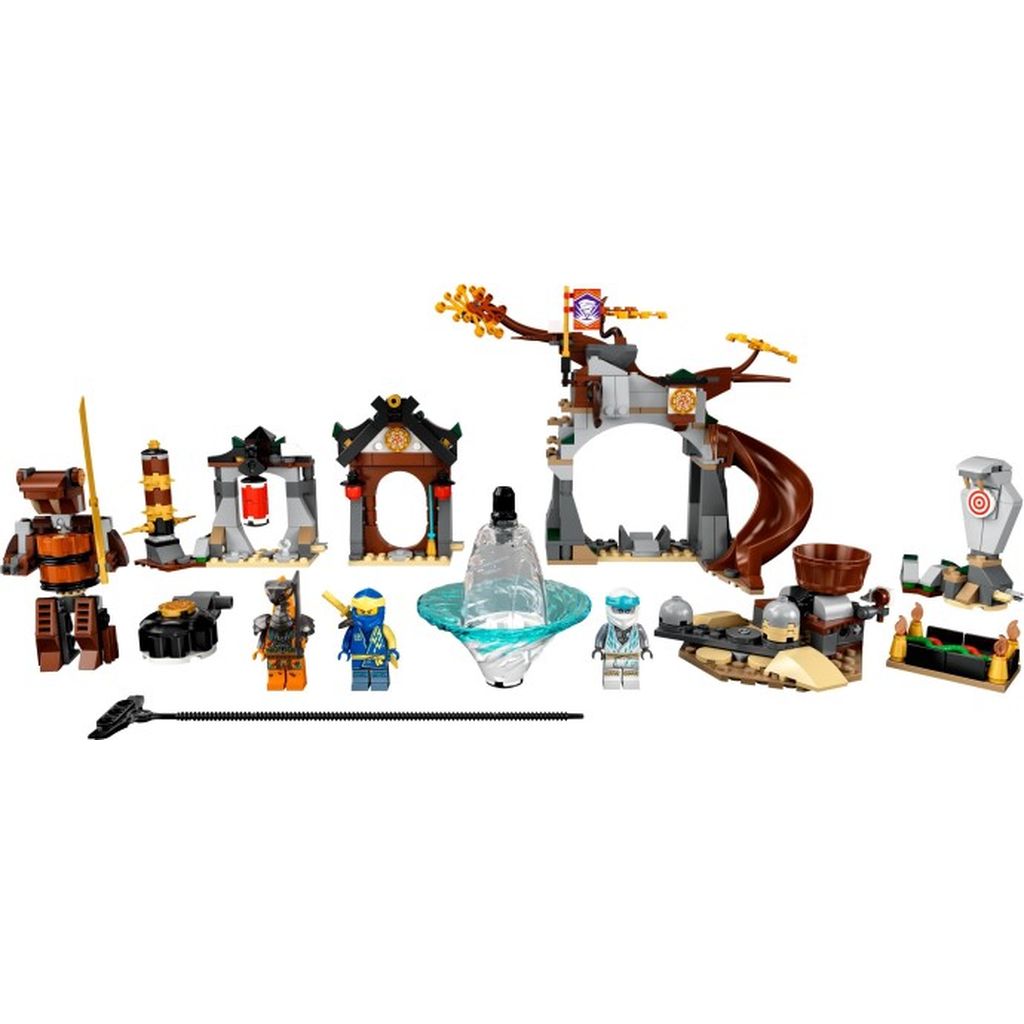 Конструктор LEGO Ninjago Тренировочный центр ниндзя 71764 купить по цене  2999 ₽ в интернет-магазине Детский мир