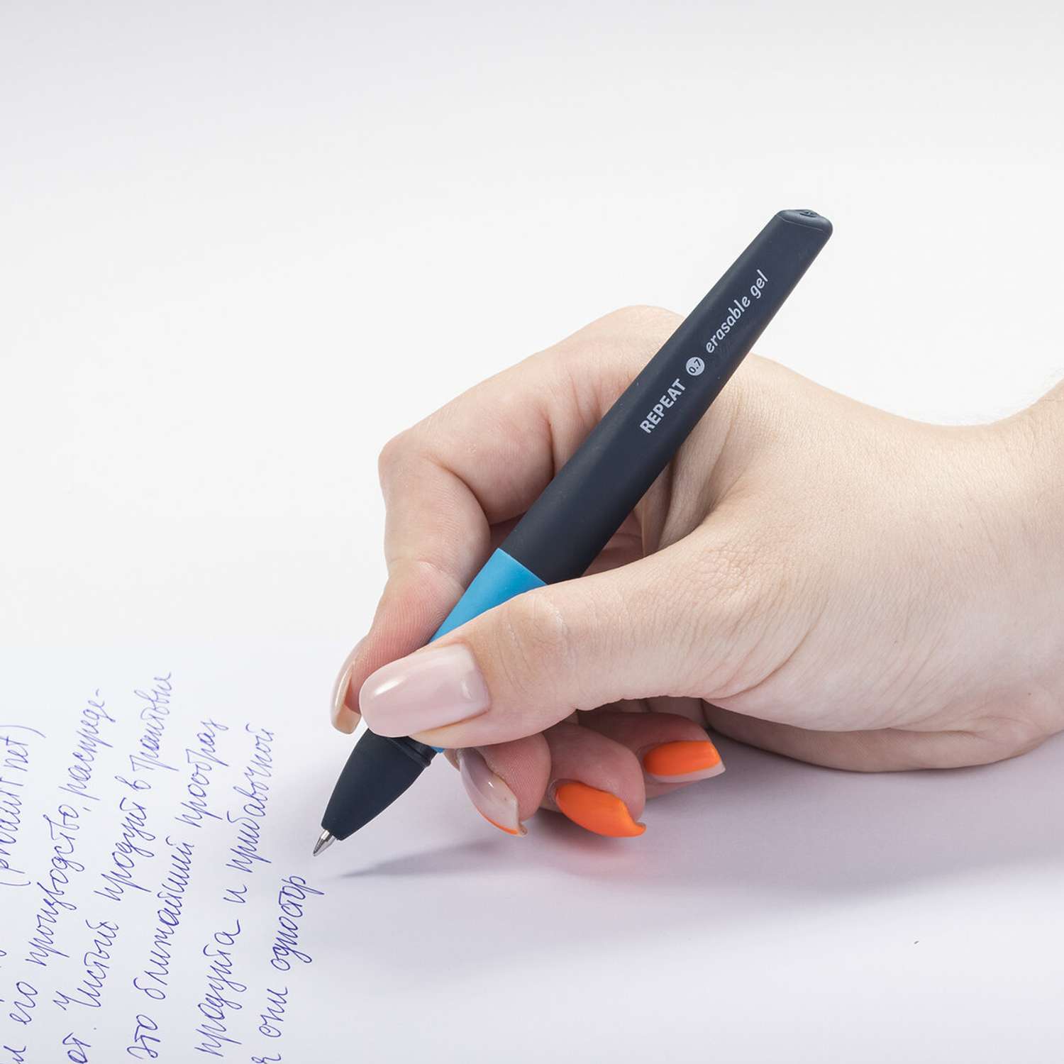 Ручка гелевая Brauberg синяя стираемая с 3 сменными стержнями - фото 10