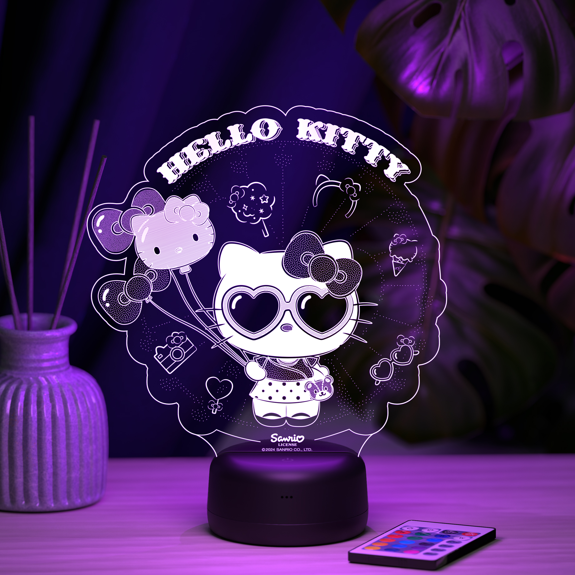 Ночник Hello Kitty в парке - фото 1