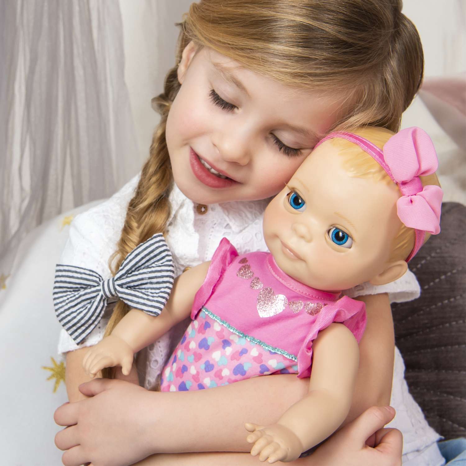 Newborn cheap luvabella doll