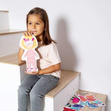 Магнитная игра Roter Kafer кукла-одевашка Nikole. Little fashion girl