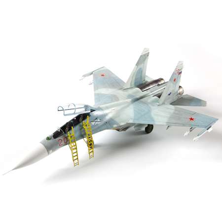 Модель сборная Звезда Российский учебно боевой самолёт Су-27УБ