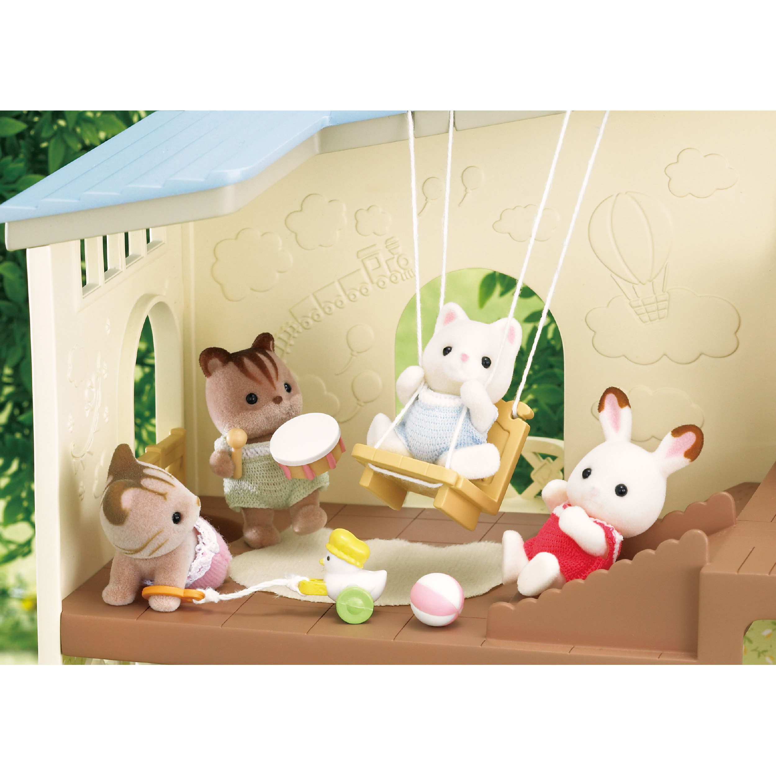 Набор Sylvanian Families Домик на холме 5343 купить по цене 5699 ₽ в  интернет-магазине Детский мир