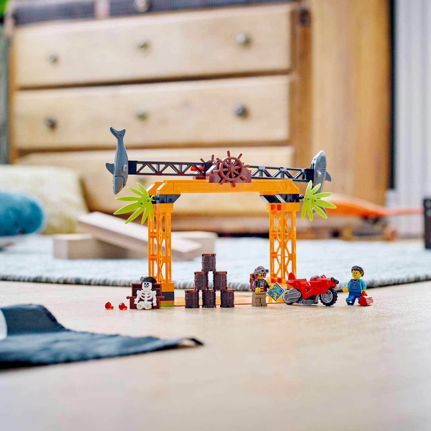 Конструктор LEGO City Нападение акул 60342 - фото 11