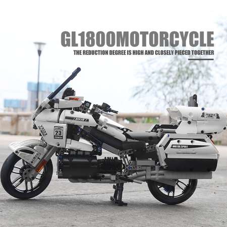 Конструктор Mould King Мотоцикл Honda Gold Wing GL1800. 1328 деталей