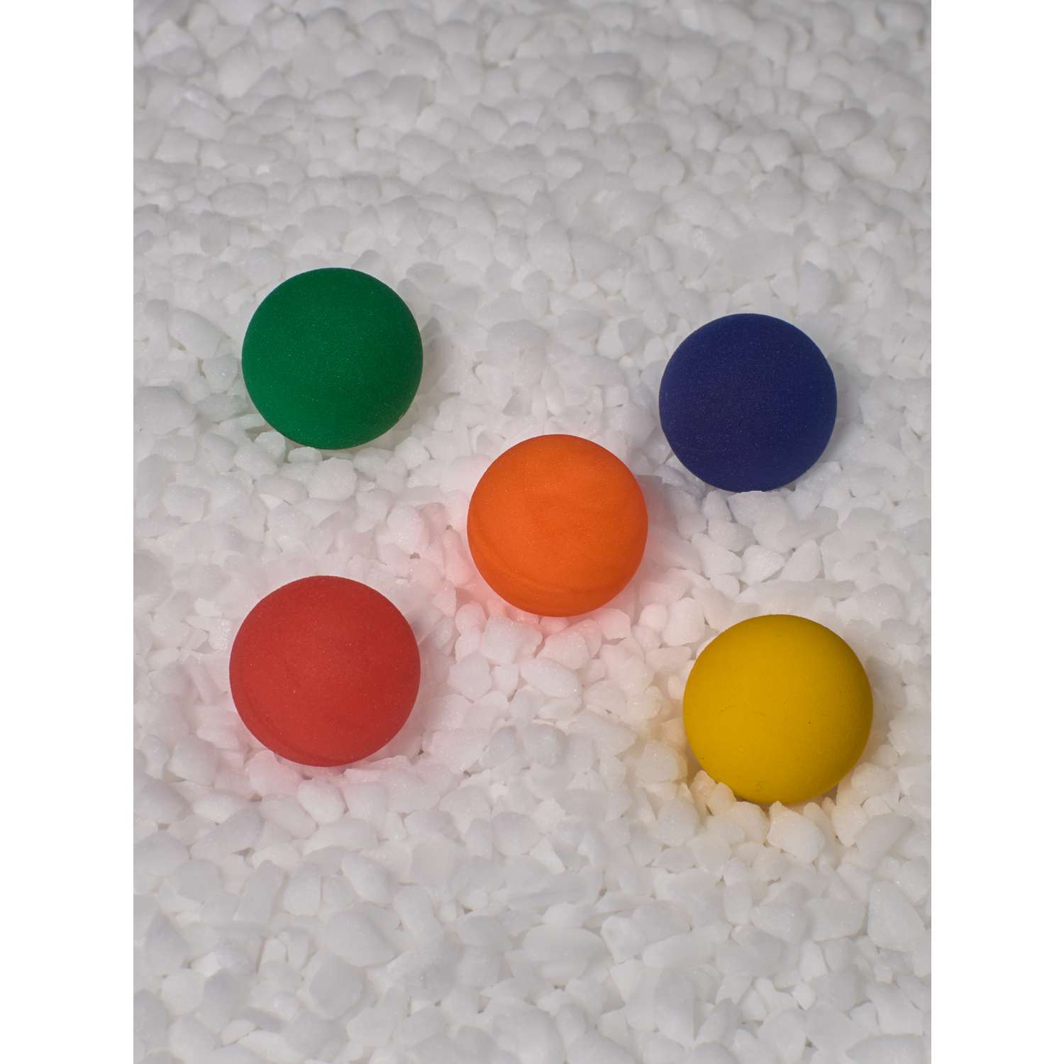 Мячи-прыгуны TopVending Морозные ягоды 45 мм 5 шт - фото 2