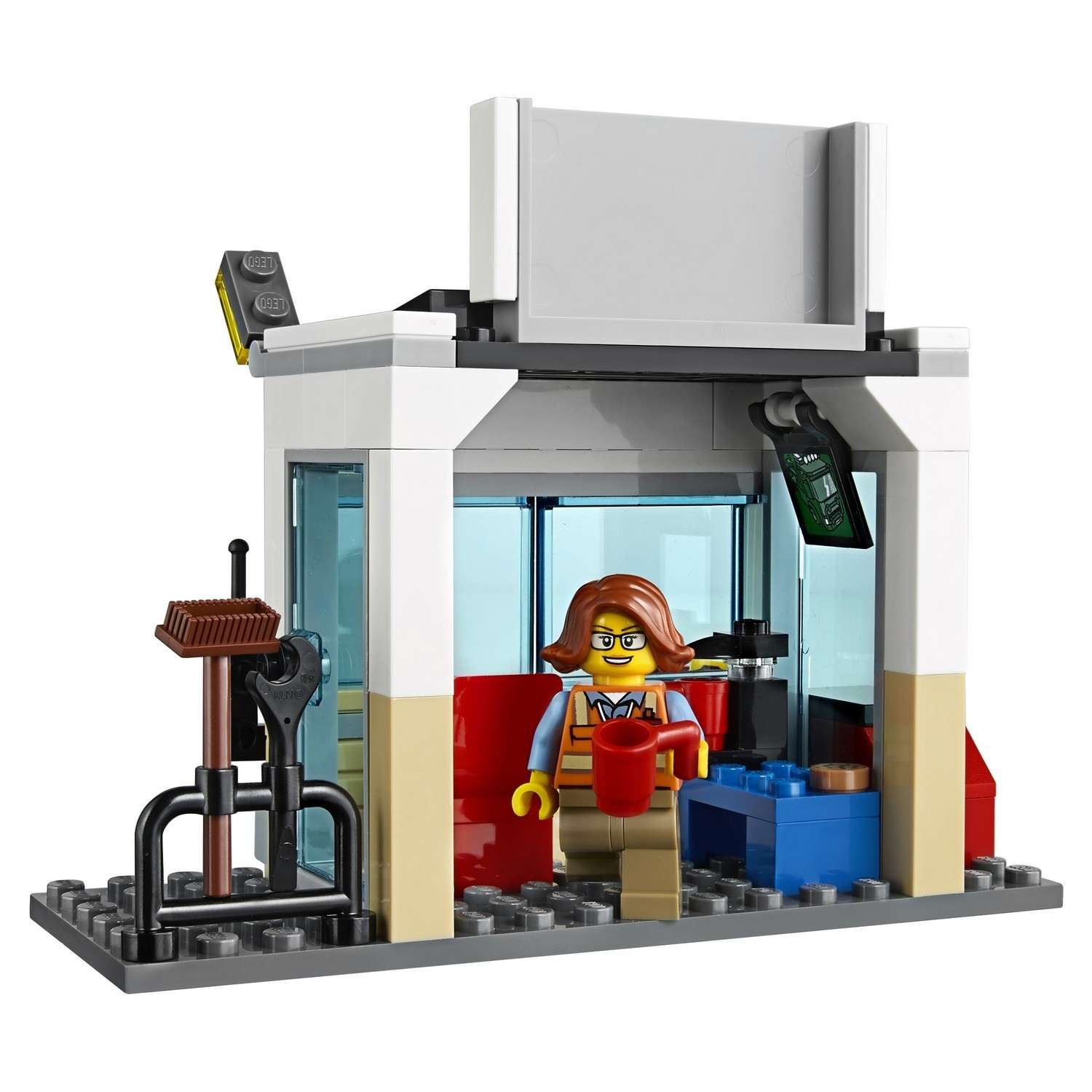 Конструктор LEGO City Town Грузовой терминал (60169) - фото 13