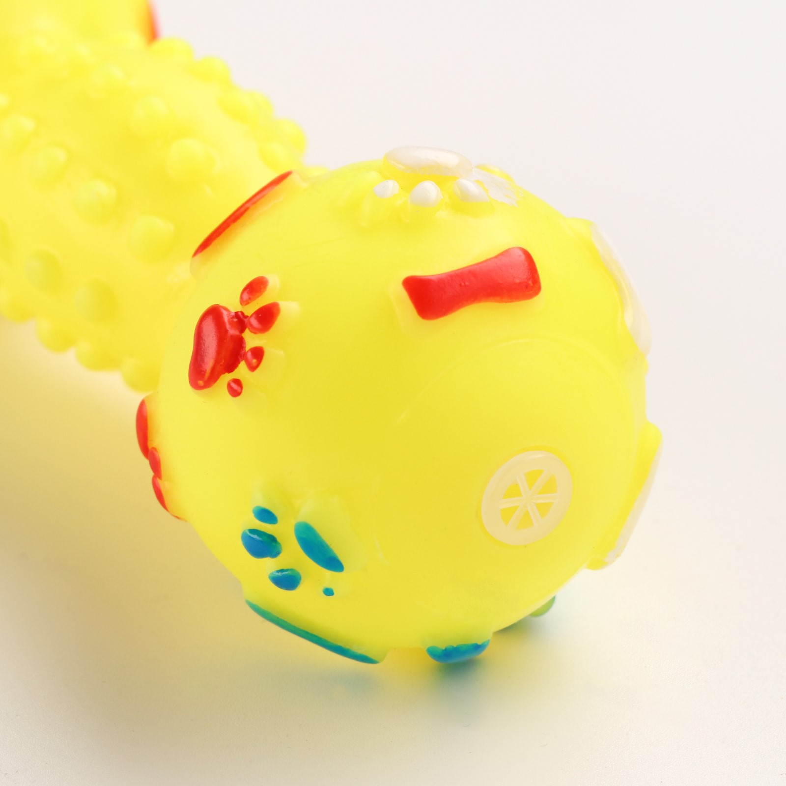 Игрушка Пижон пищащая «Гантель с лапками» для собак 13 см жёлтая - фото 3