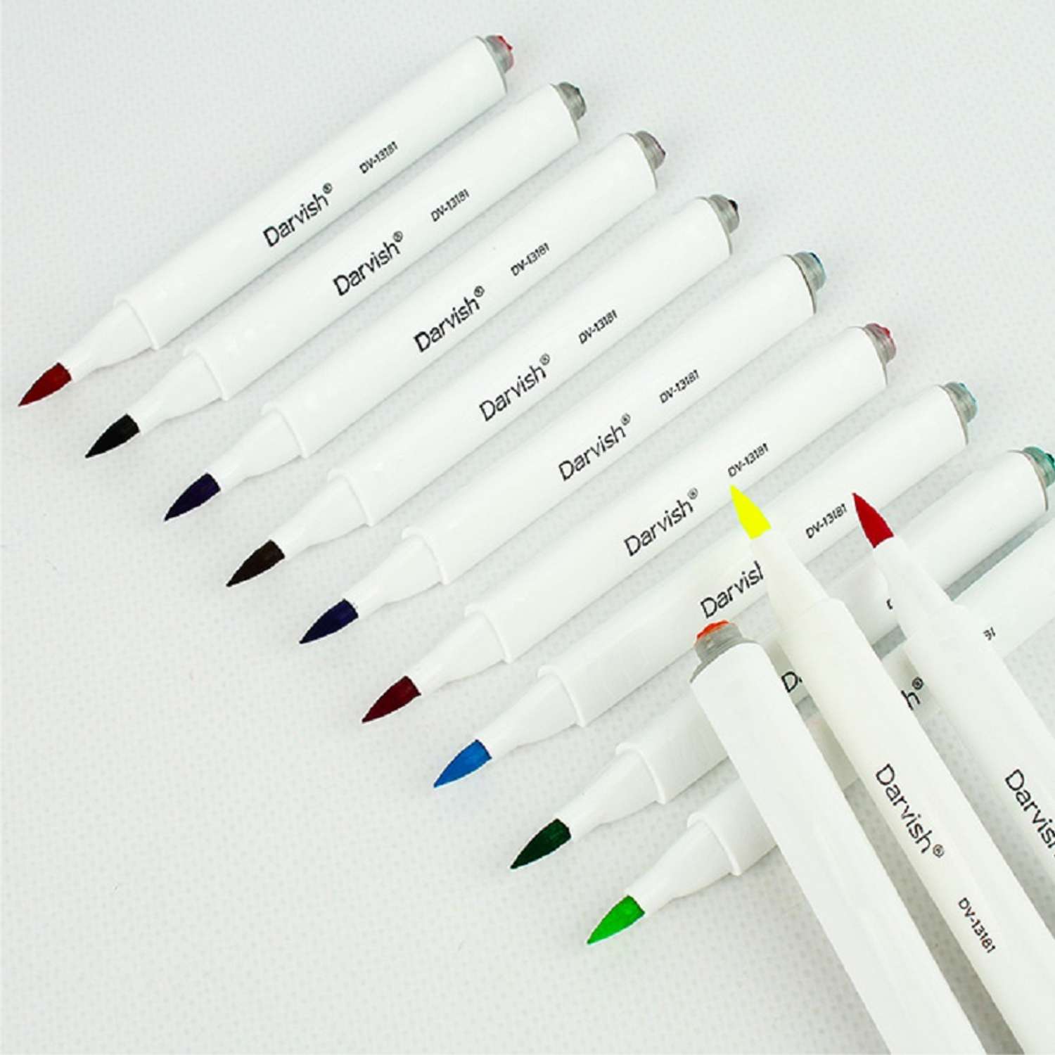 Фломастеры-кисти 36 цветов Darvish со штампами в пластиковом футляре для рисования - фото 4