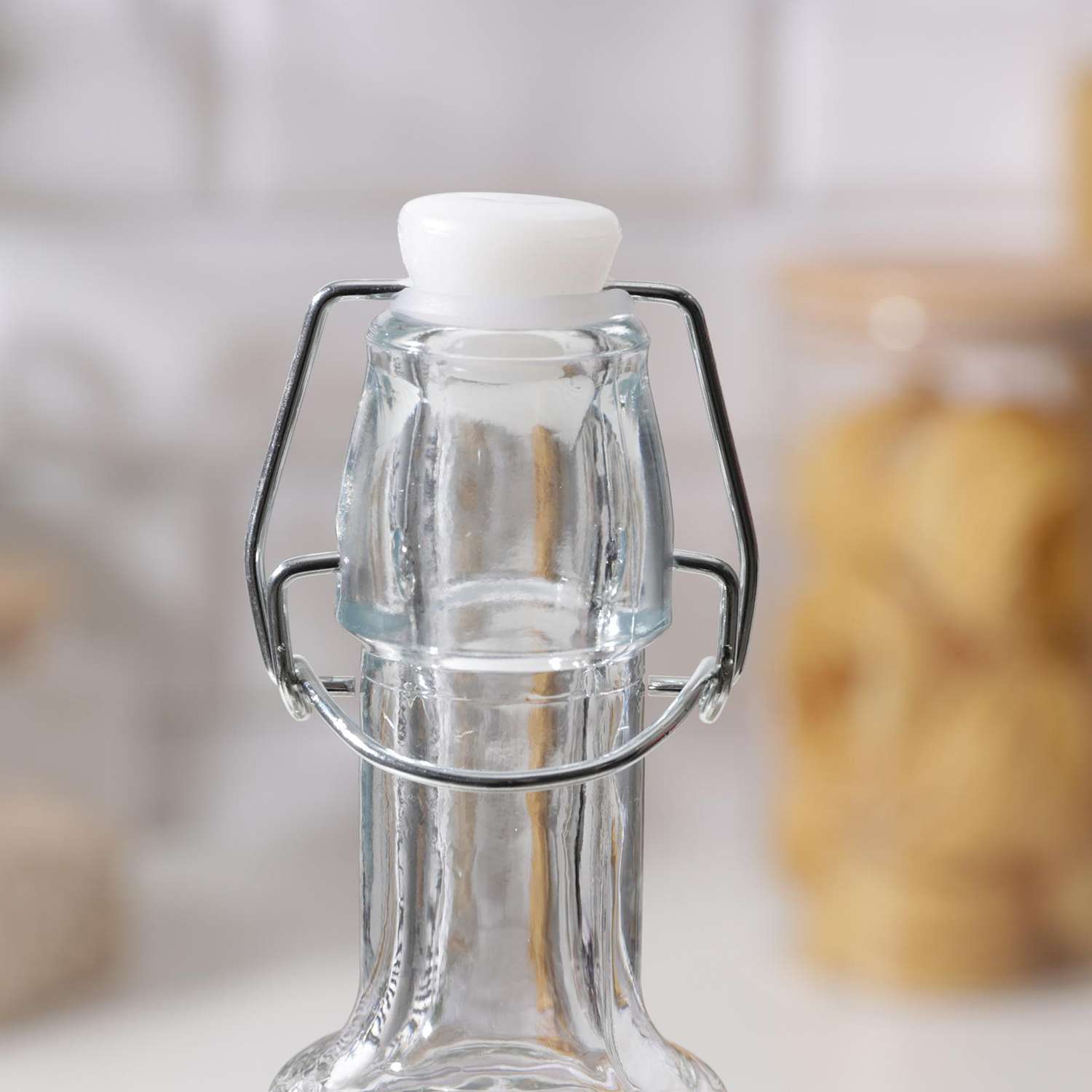 Бутыль Sima-Land стеклянная для соусов масла с бугельным замком «Матэо» 800 мл 7 5×30 см цвет прозрачный - фото 3