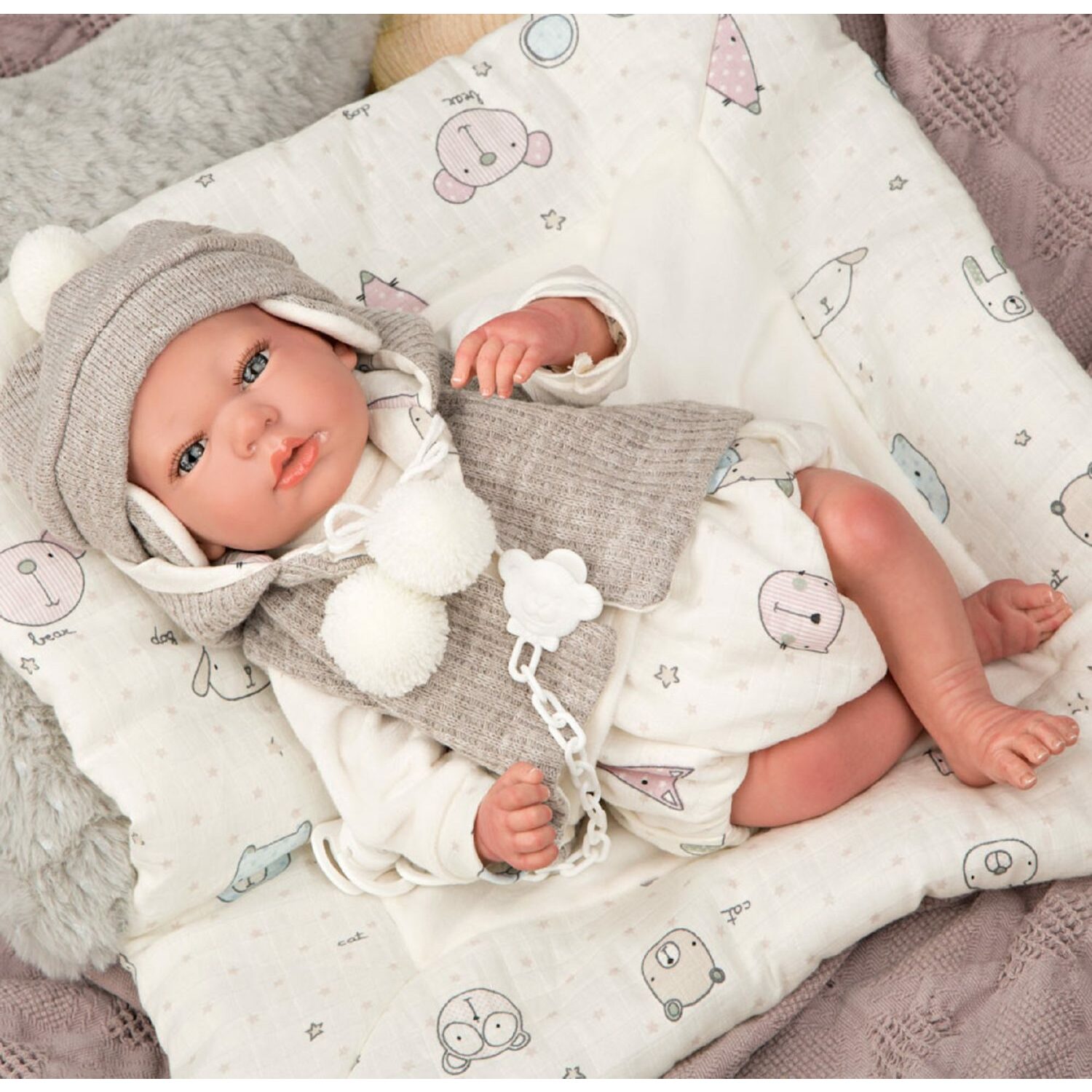 Кукла Arias Reborns Vega новорожденный пупс мягкий 40 см реалистичный и матрасиком Т22923 - фото 2