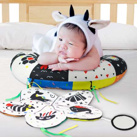 Детский игровой коврик SHARKTOYS развивающий с подушкой черно белый