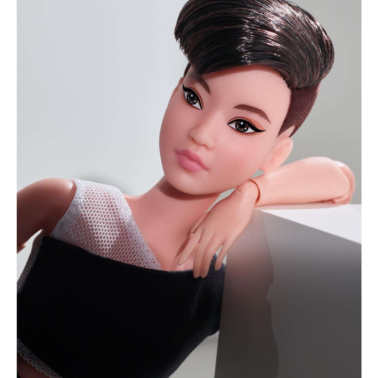 Кукла Barbie Looks брюнетка GXB29 GXB29 - фото 10