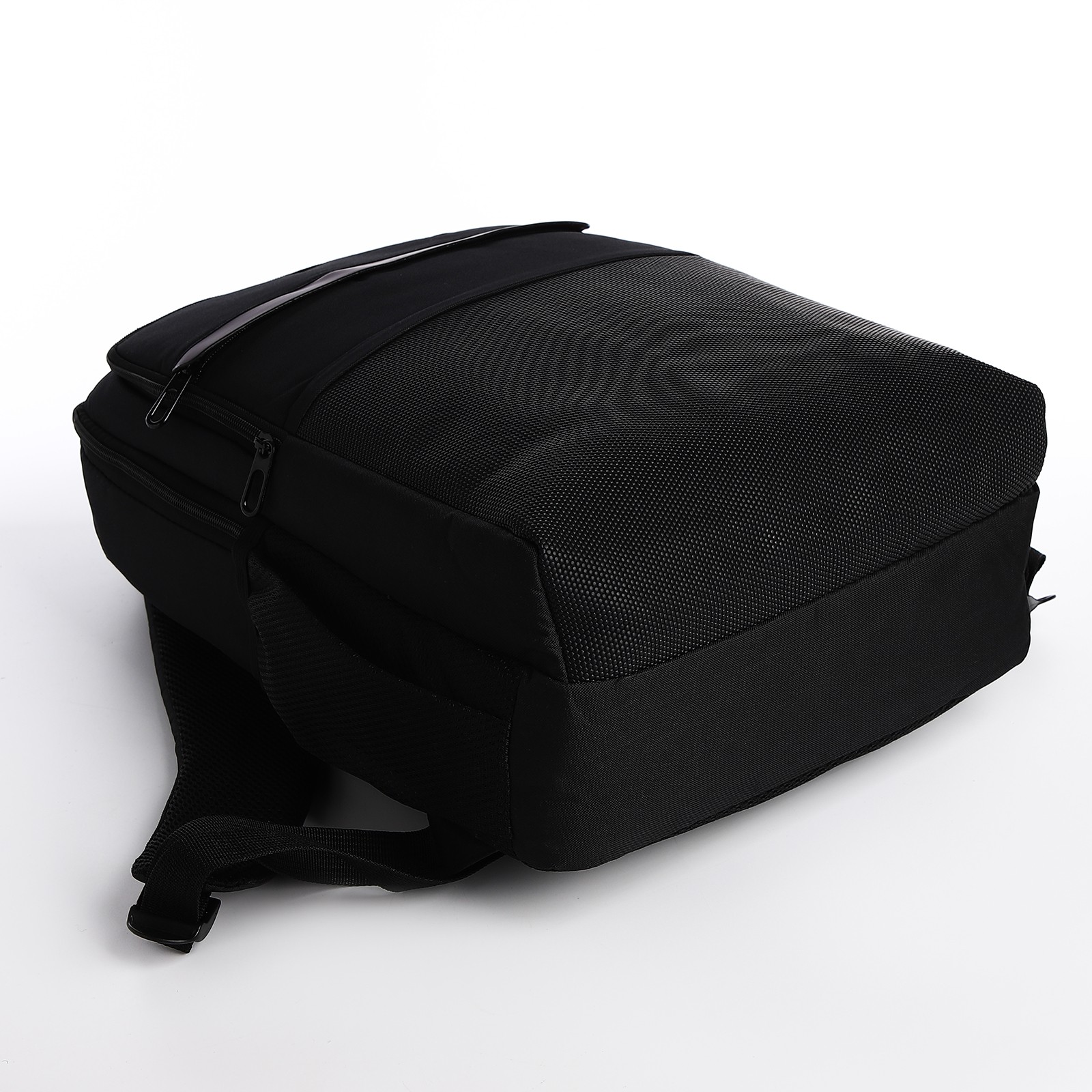 Рюкзак Sima-Land разъем для USB крепление для чемодана цвет тёмно-серый - фото 3