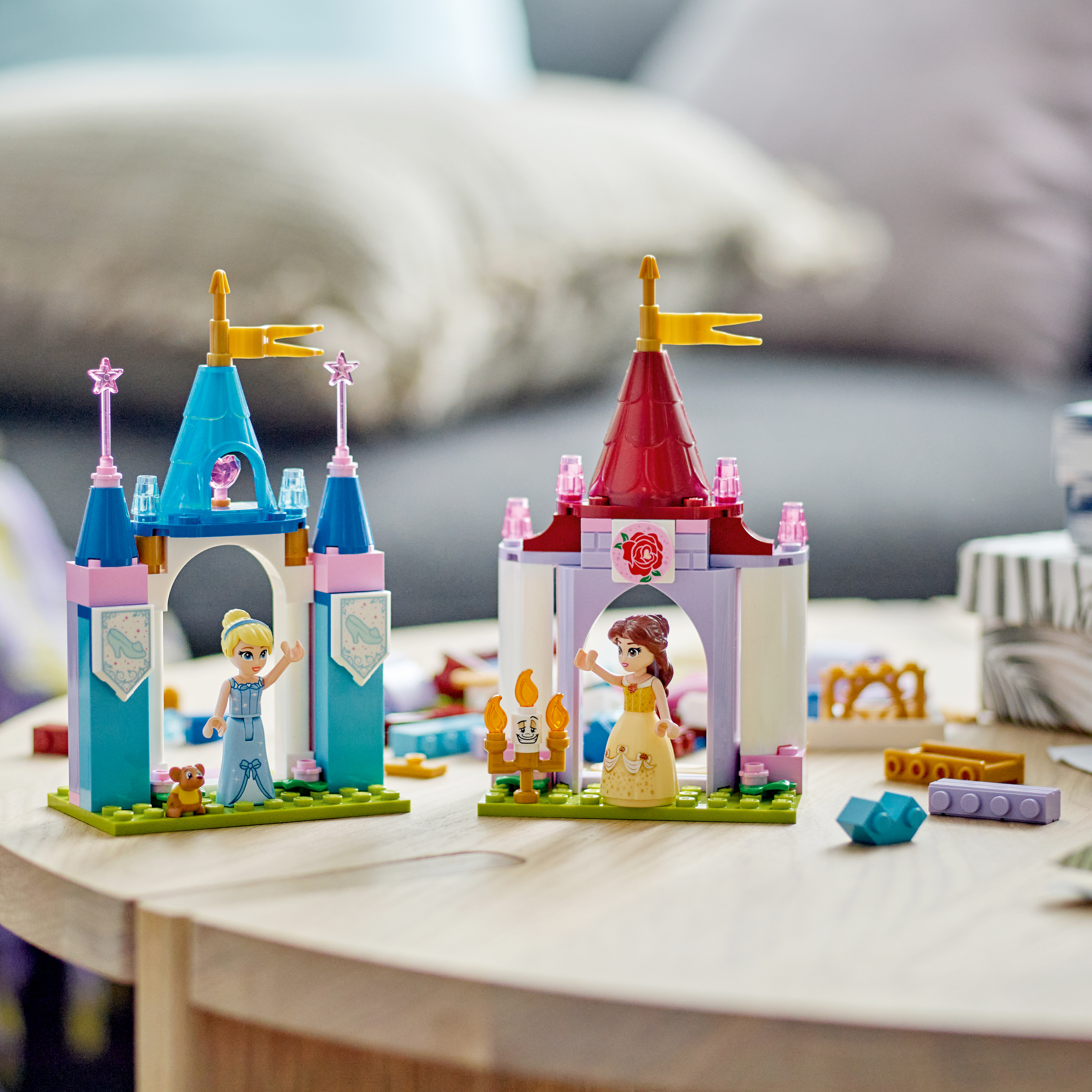 Конструктор LEGO Disney Princess Creative Castles​ 43219 - фото 10