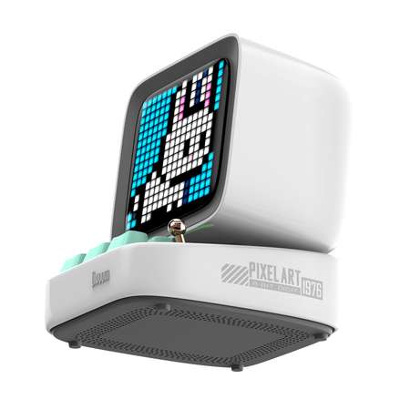 Беспроводная колонка DIVOOM портативная Ditoo Pro белая с пиксельным LED-дисплеем