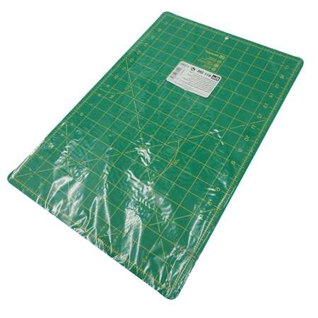 Коврик - подложка раскройный Prym мат для резки ткани бумаги самовосстанавливающийся с разметкой зеленый 45 х 30 см 611386