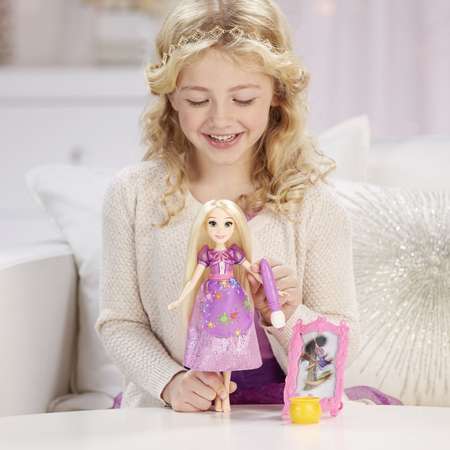 Кукла Princess Hasbro Модная принцесса Рапунцель и ее хобби B9148EU4