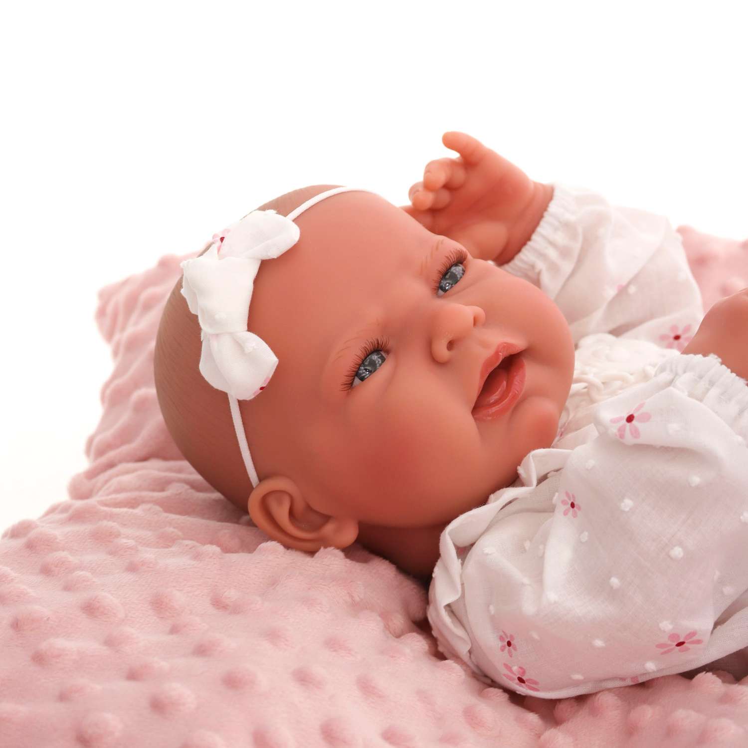 Кукла пупс Antonio Juan Лайа в розовом 42 см виниловая 50157 - фото 7