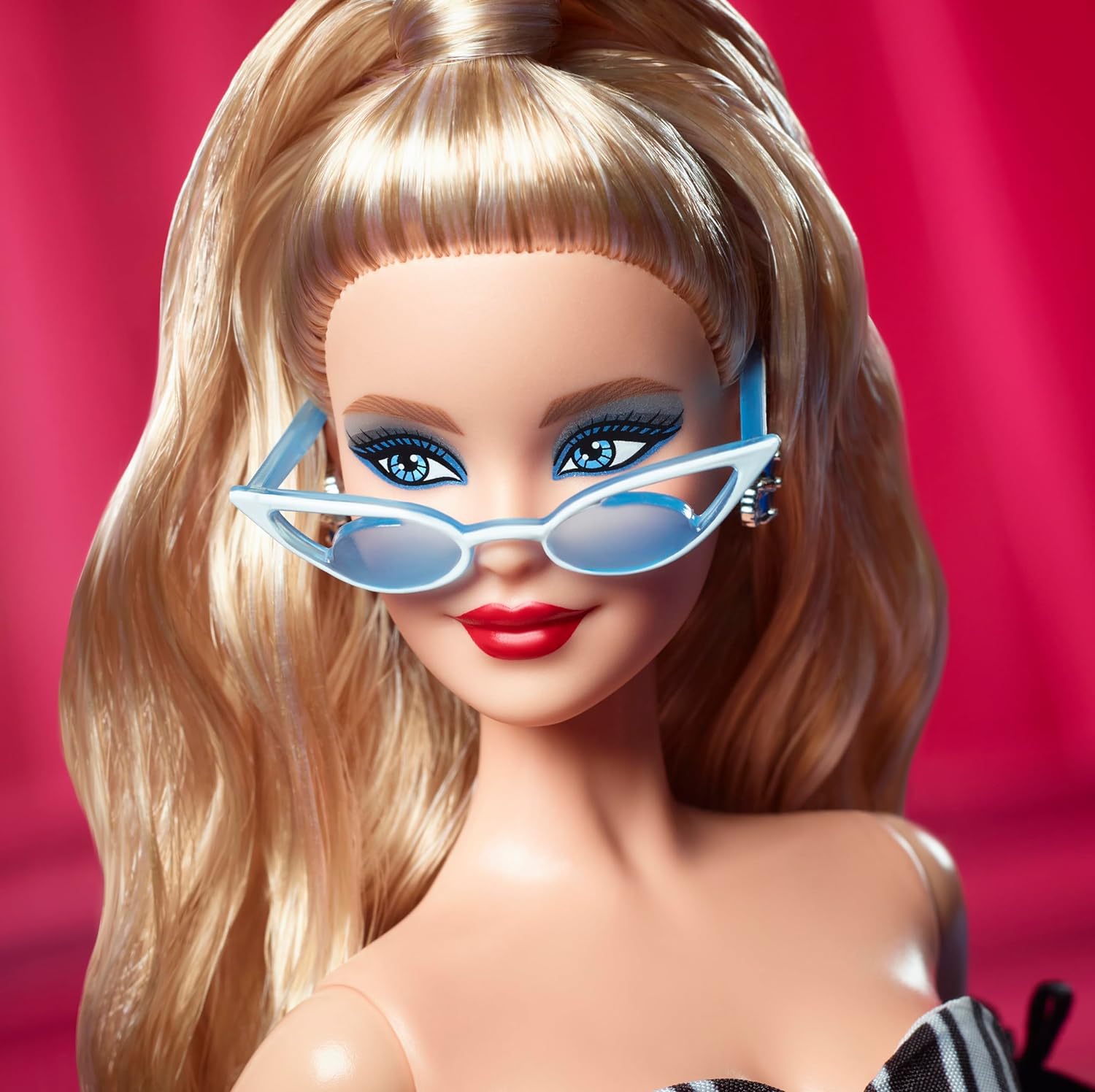 Кукла Barbie Signature 65th Anniversary Блондинка HRM58 HRM58 - фото 5