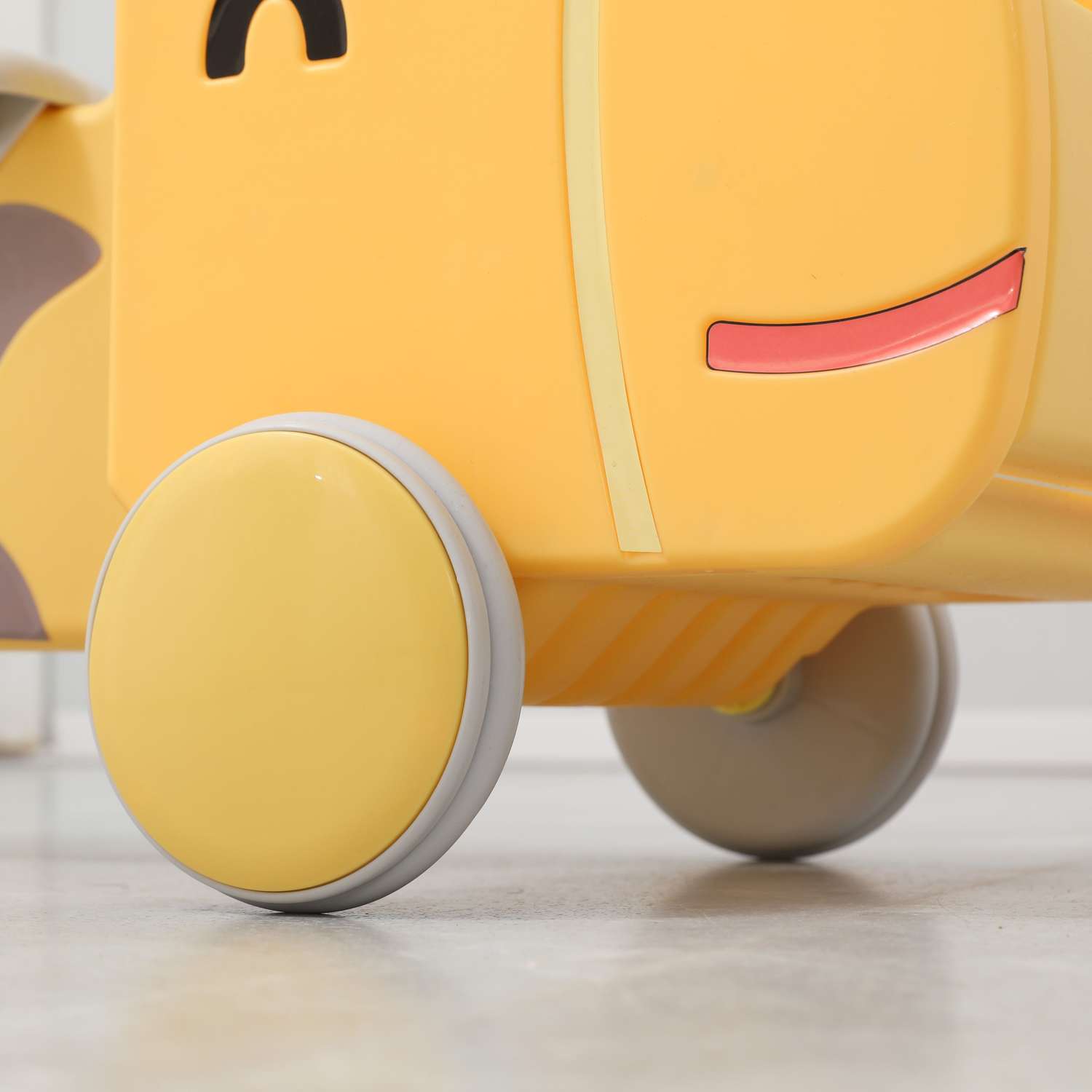 Машинка-каталка с корзиной UNIX Kids Hippo Yellow с ручками для дома и улицы беговел от 1 года до 40 кг желтый - фото 3