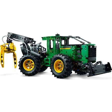 Конструктор LEGO Technic John Deere 948L-II Skidder 42157