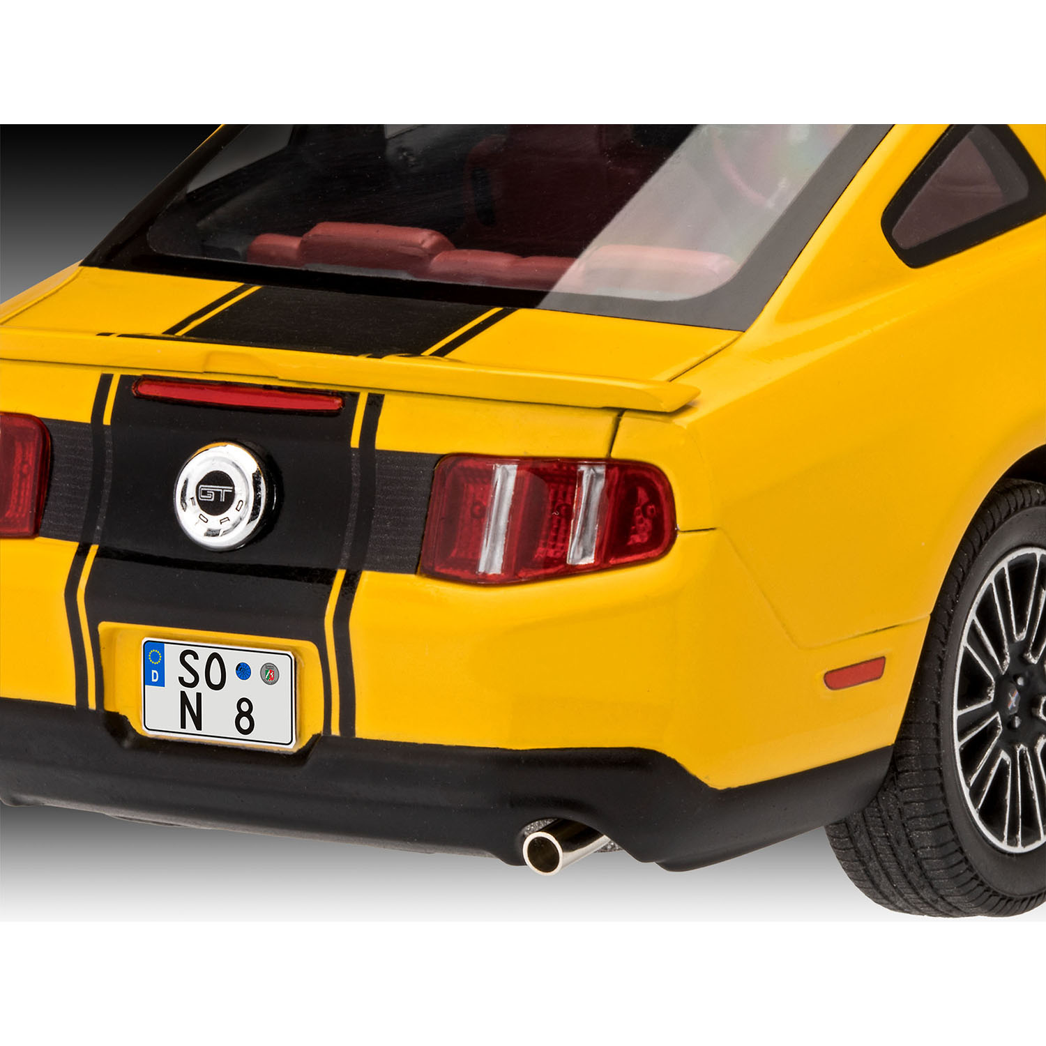 Модель для сборки Revell Автомобиль 2010 Ford Mustang GT 07046 - фото 5