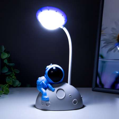 Настольная игра Sima-Land лампа «Космонавт на луне» LED 3Вт USB