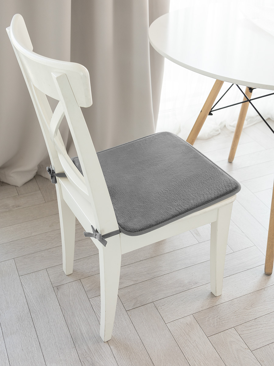 Подушка на стул DeNASTIA с эффектом памяти 42x42 см серый P111171 - фото 1