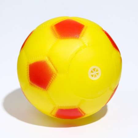 Игрушка Пижон пищащая «Мяч Футбол» для собак 6.2 см жёлтая