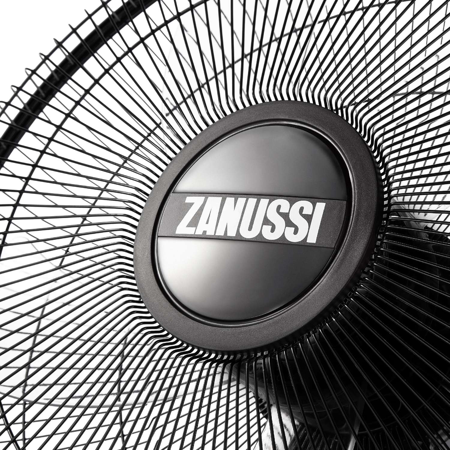 Вентилятор напольный Zanussi ZFF-907 - фото 2