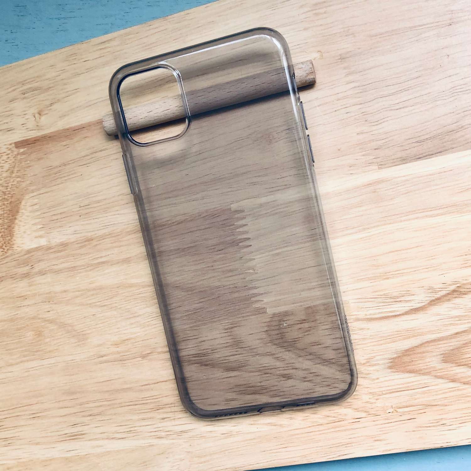 Чехол силиконовый Borofone Anti-Fall прозрачный темный / тонированный плотный на iPhone 11 - фото 1