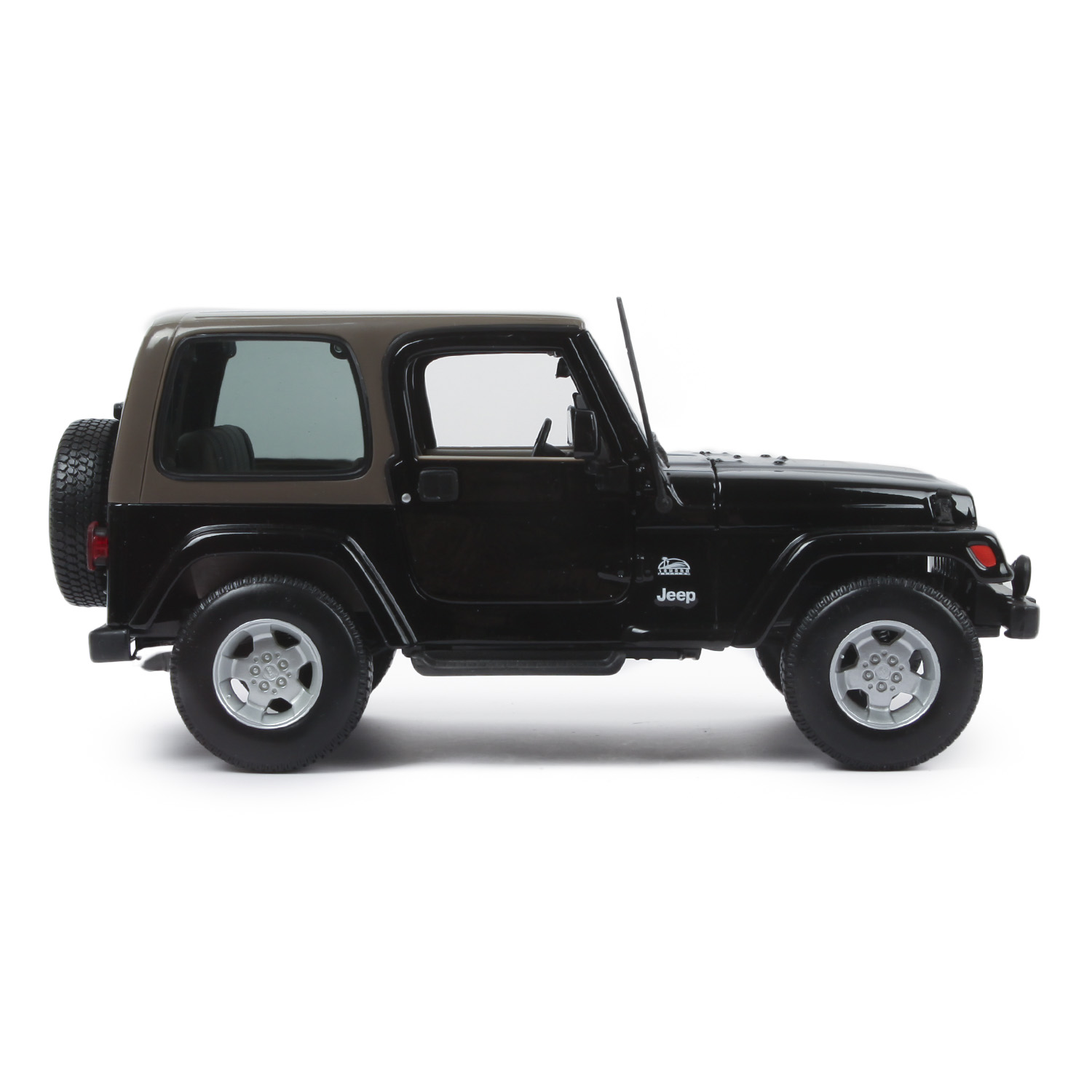 Автомобиль MAISTO Jeep 1:18 без механизмов черный 31662 - фото 5