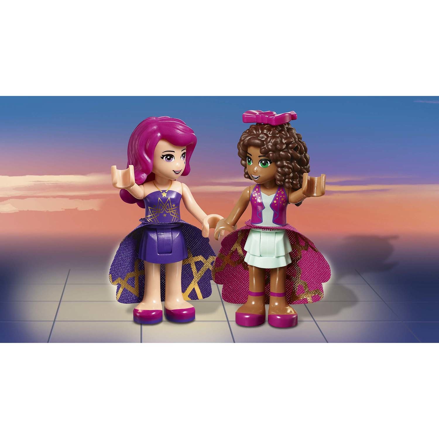 Конструктор LEGO Friends Поп-звезда: дом Ливи (41135) купить по цене 3999 ₽  в интернет-магазине Детский мир