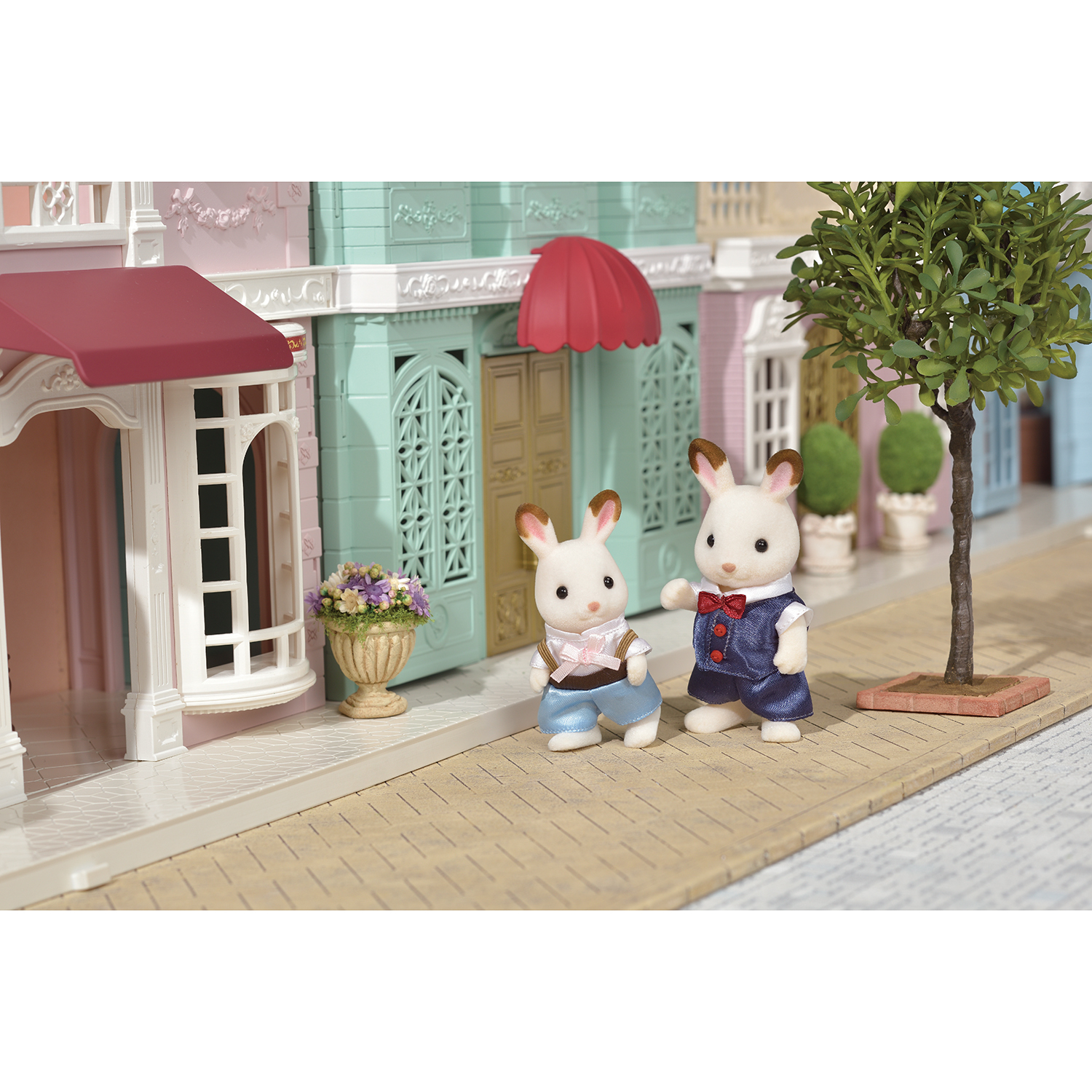 Набор SYLVANIAN FAMILIES TOWN Series Модные костюмчики (тёмно-синее, светло-голубое) - фото 6