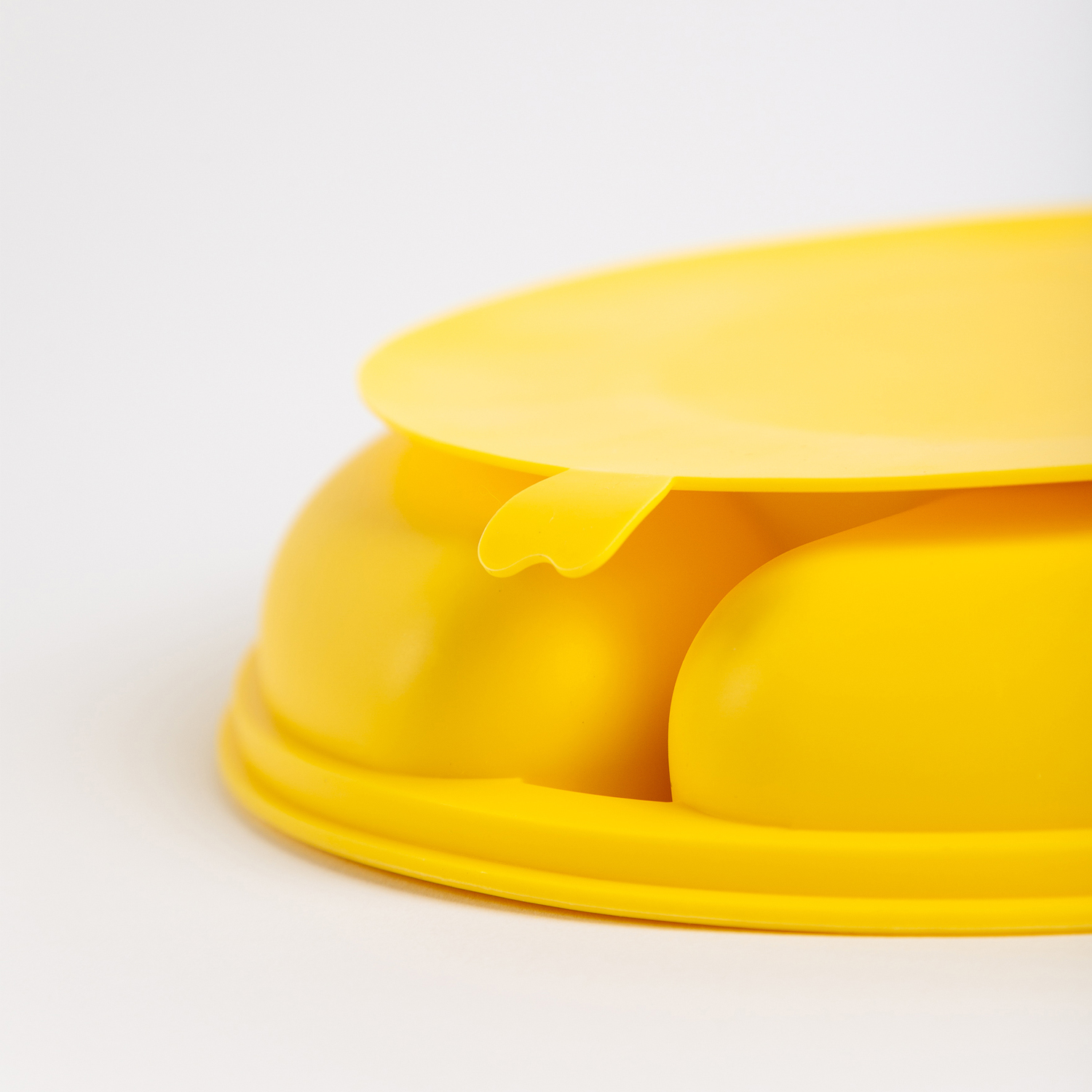 Набор детской посуды Morning Sun силиконовый секционная тарелка ложка вилка желтый - фото 3