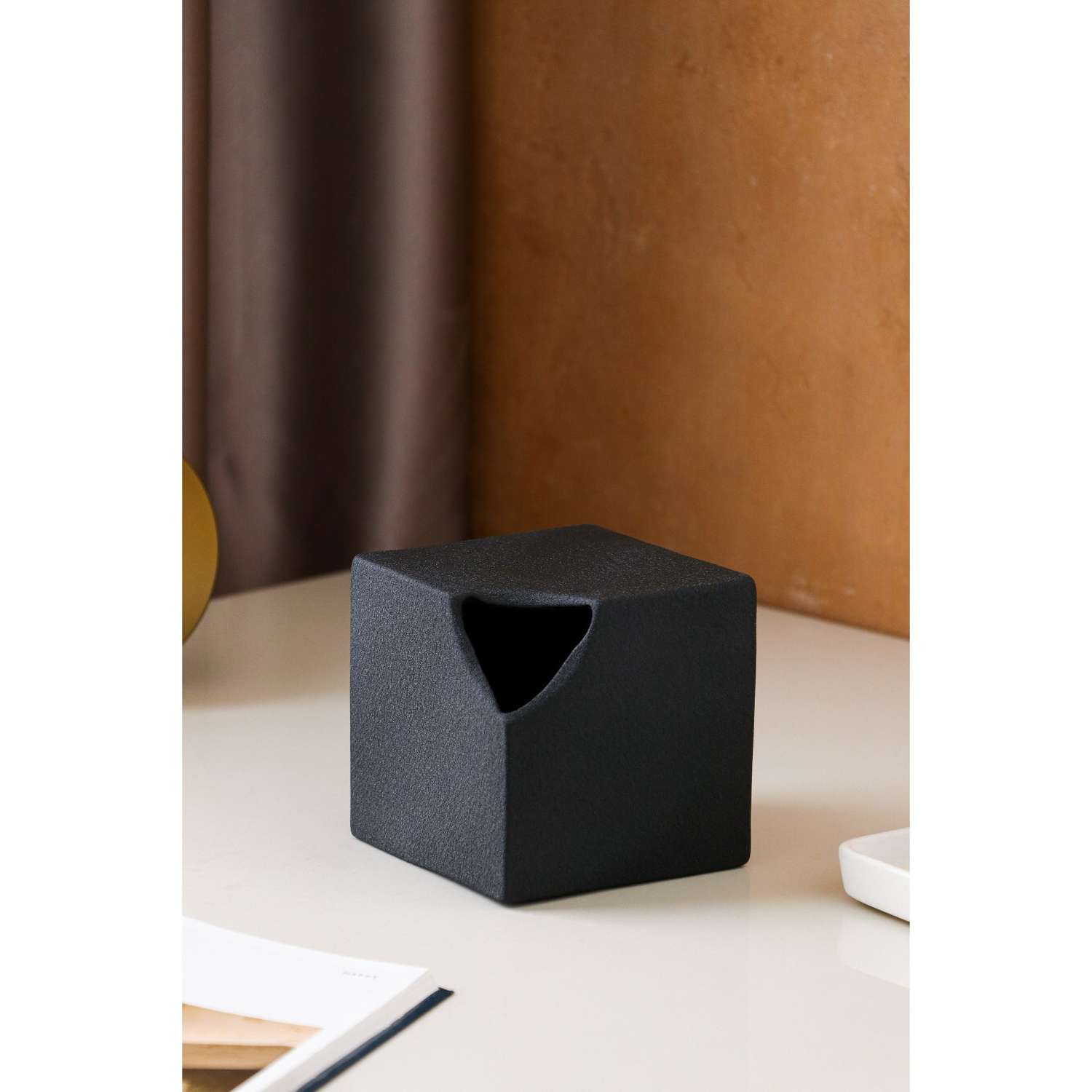 Ваза настольная Sima-Land «Куб» чёрная керамика - фото 4