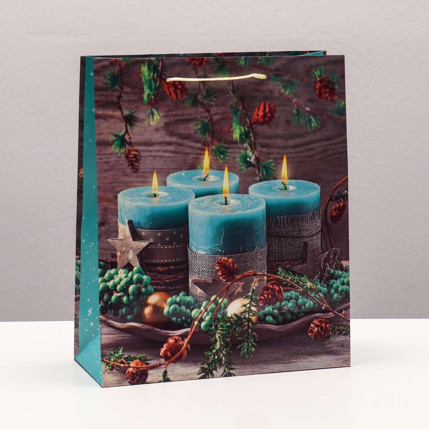 Пакет Sima-Land подарочный «Бирюзовые свечи» 26×32×12 см - фото 1