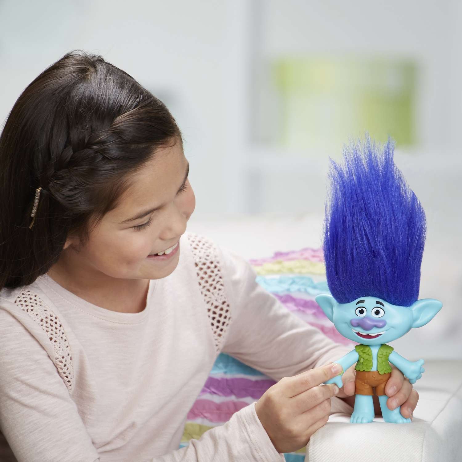 Фигурка Trolls среднего размера с музыкой в ассортименте - фото 17